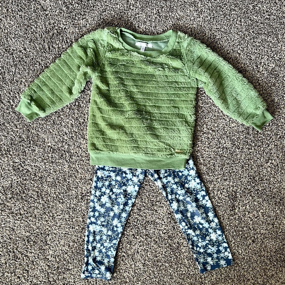 Tahari girl 4t outfit